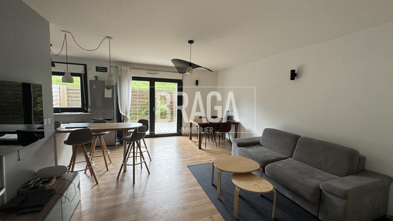 Appartement - 65 m² - 3 pièces