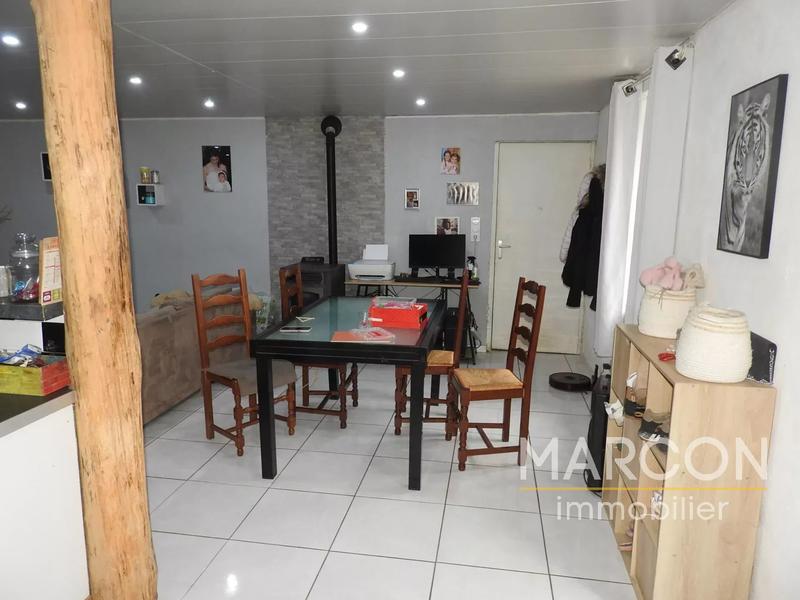 Maison - 97 m² - 4 pièces