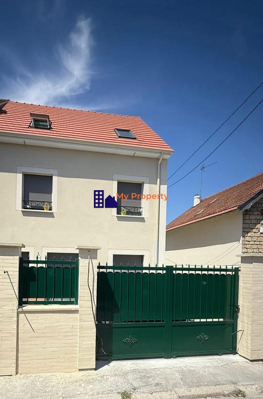 Maison - 94 m² - 5 pièces