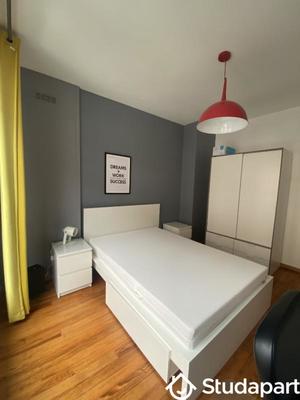 Chambre - 13 m² - 1 pièce