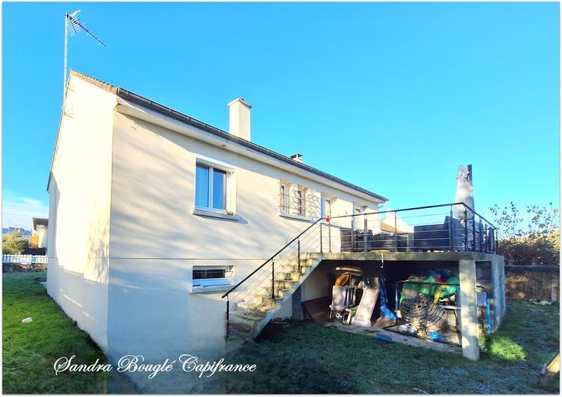 Maison - 80 m² - 5 pièces