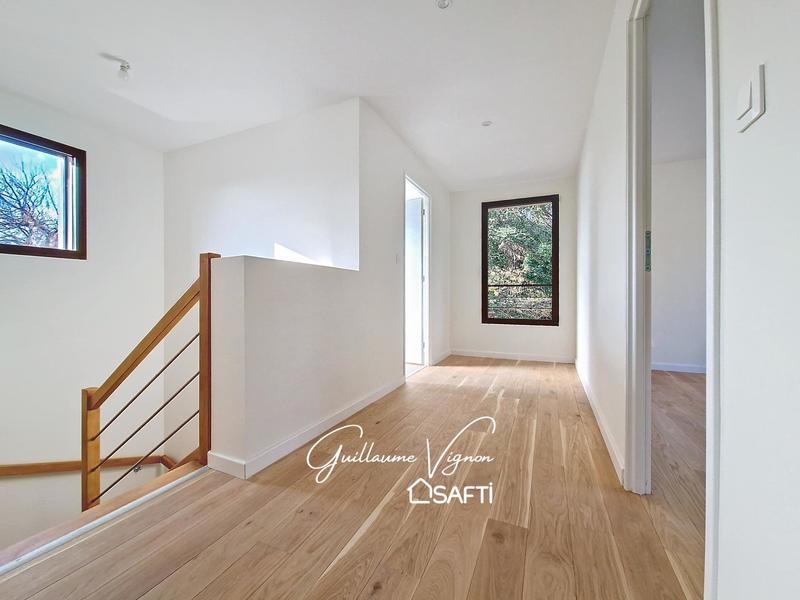 Maison - 147 m² - 6 pièces