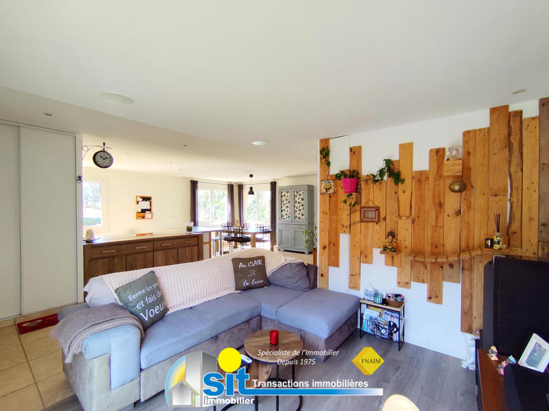 Maison - 104 m² - 3 pièces