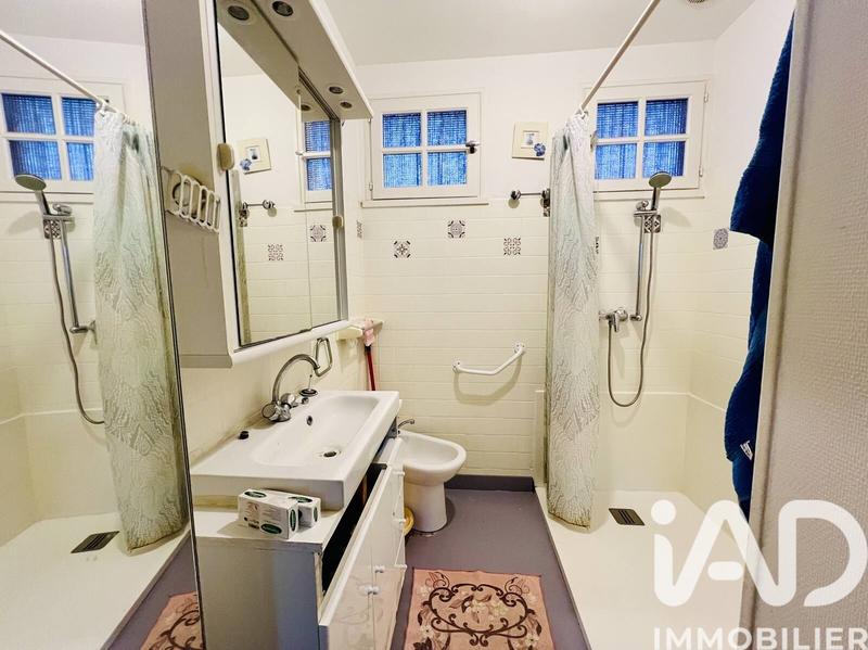 Maison - 94 m² - 5 pièces