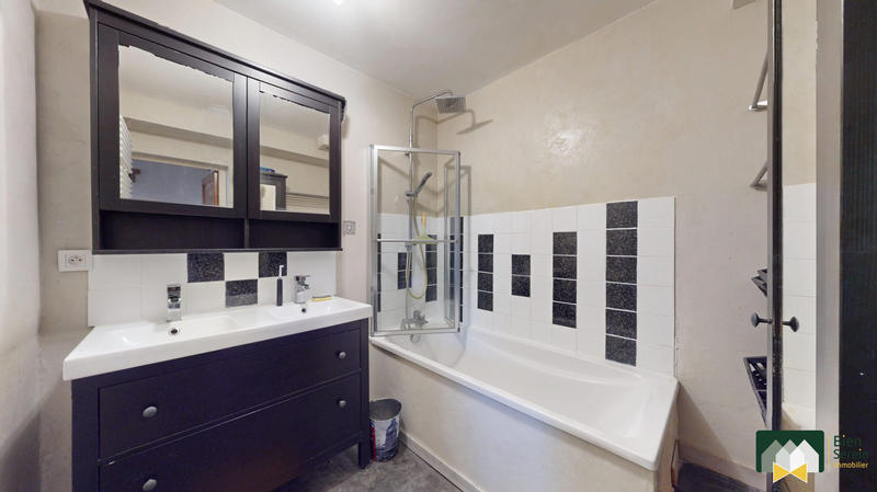 Maison ancienne - 140 m² - 6 pièces