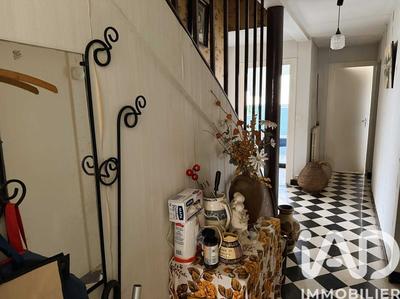 Maison - 196 m² - 8 pièces