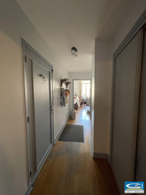 Appartement - 112 m² - 3 pièces