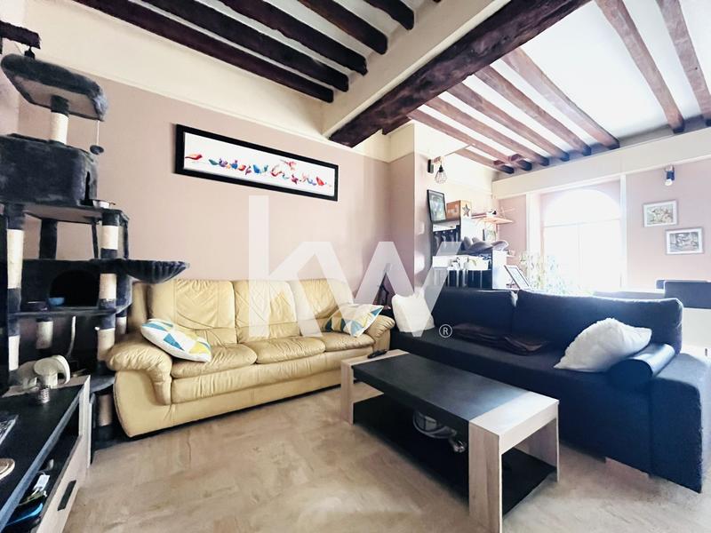 Appartement - 99 m² - 5 pièces