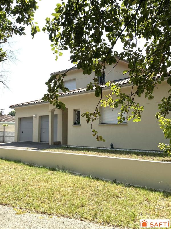 Villa - 176 m² - 7 pièces