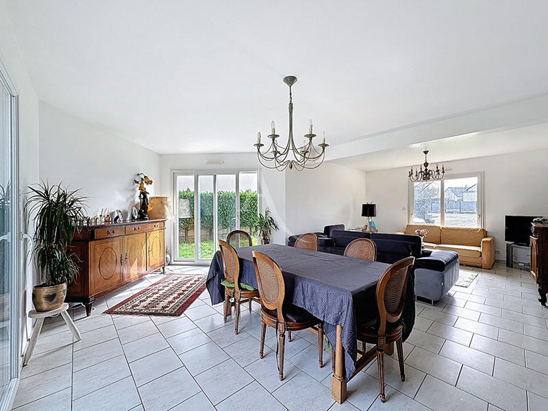 Maison - 112 m² - 6 pièces