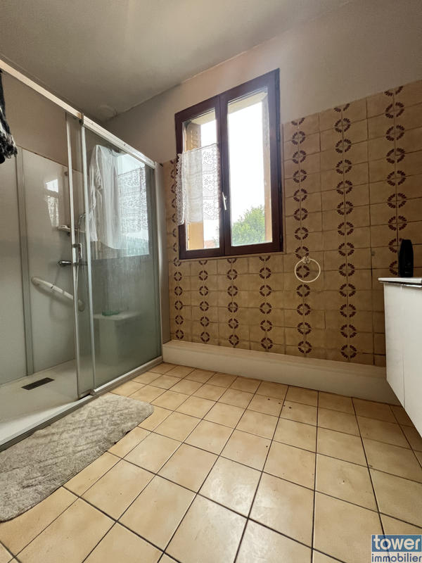 Maison - 98 m² - 5 pièces