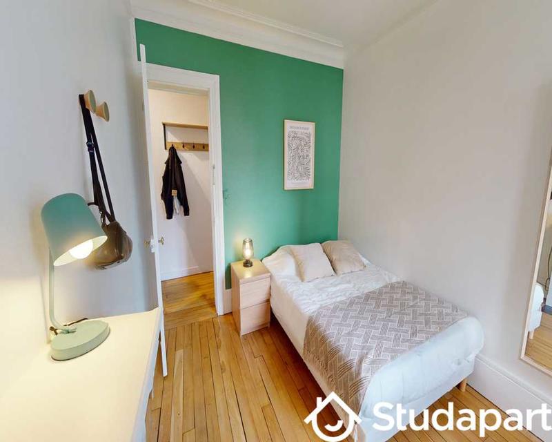 Chambre - 60 m² - 1 pièce