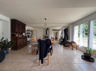 Maison - 165 m² - 7 pièces