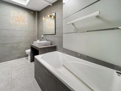 Maison - 102 m² - 4 pièces