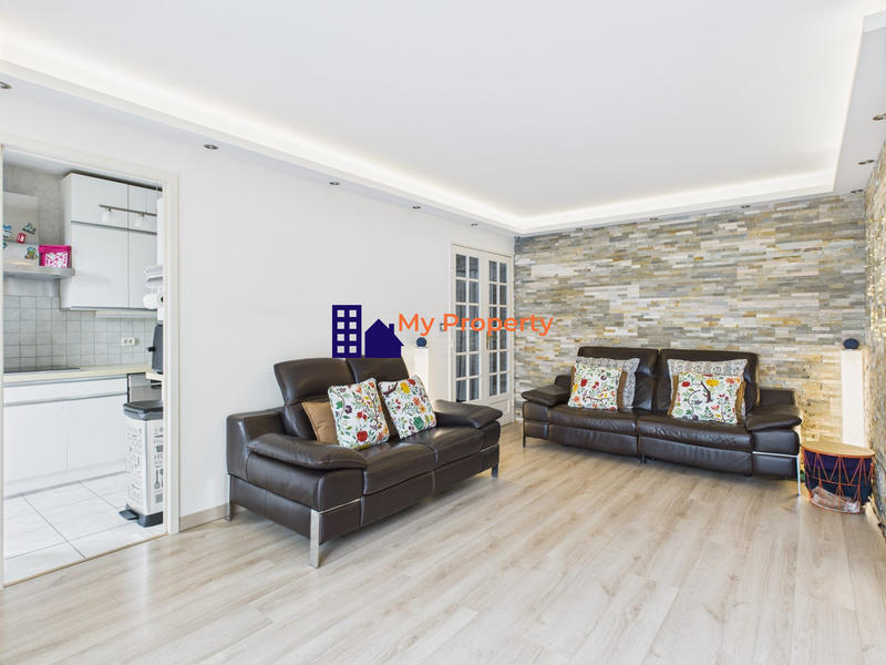 Appartement - 102 m² - 5 pièces