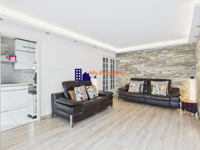 Appartement - 102 m² - 5 pièces