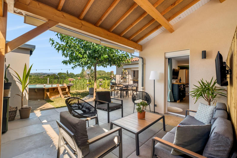 Maison - 92 m² - 4 pièces