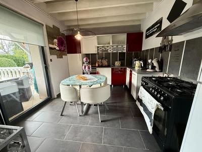 Maison - 120 m² - 6 pièces