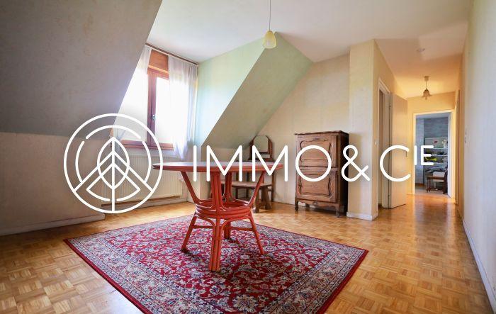 Maison - 162 m² - 6 pièces