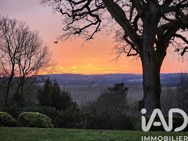 Maison - 174 m² - 5 pièces