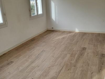 Maison - 80 m² - 5 pièces