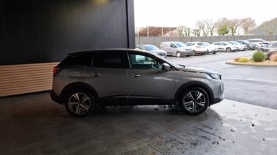 Peugeot 3008 II 1.6 Hybrid 225 E-Eat8 Allure Pack