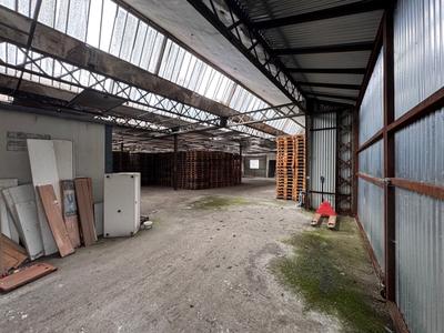 Bureau - 2 500 m² - 1 pièce