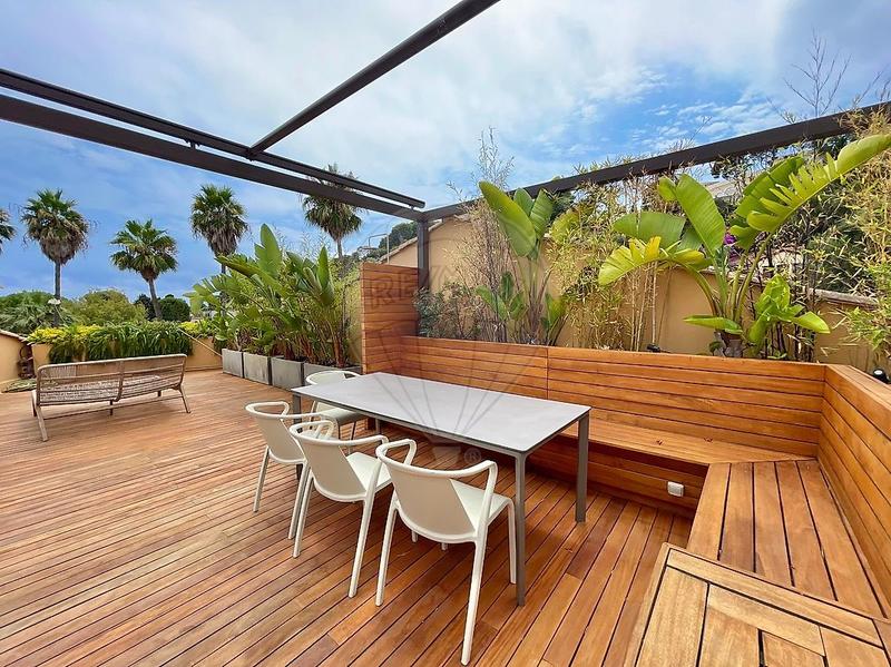 Duplex - 101 m² - 4 pièces