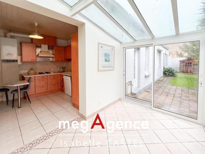 Maison - 122 m² - 6 pièces