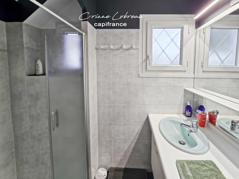 Maison - 160 m² - 7 pièces