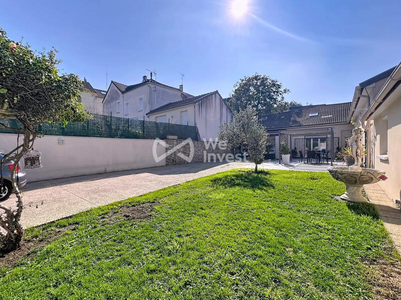 Maison - 190 m² - 6 pièces