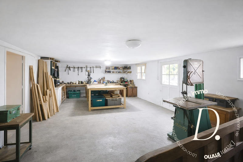 Maison - 140 m² - 6 pièces