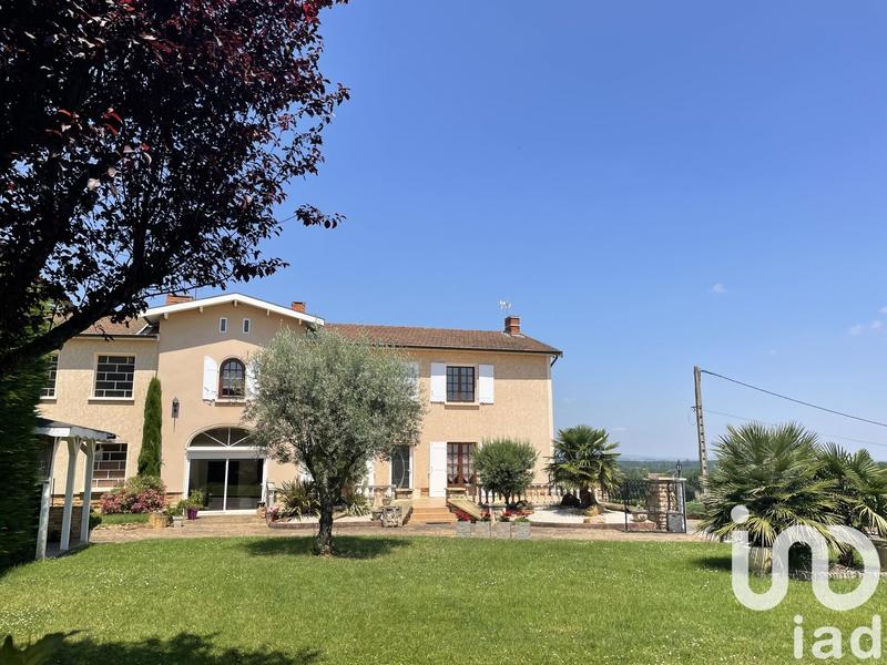 Maison de campagne - 200 m² - 8 pièces