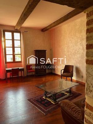 Maison - 223 m² - 9 pièces