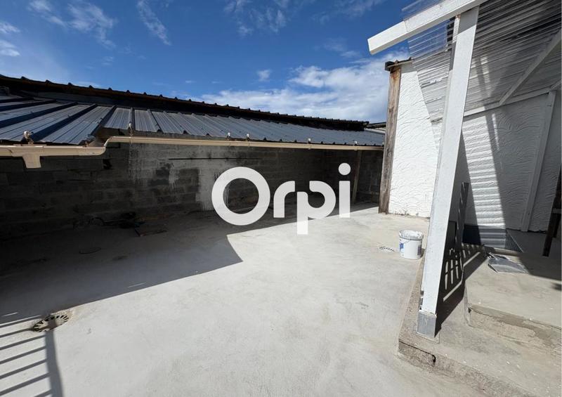 Loft - 128 m² - 4 pièces