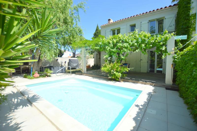 Maison - 112 m² - 4 pièces