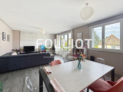 Appartement - 76 m² - 3 pièces