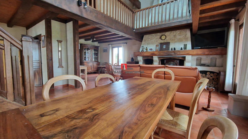 Maison - 178 m² - 5 pièces