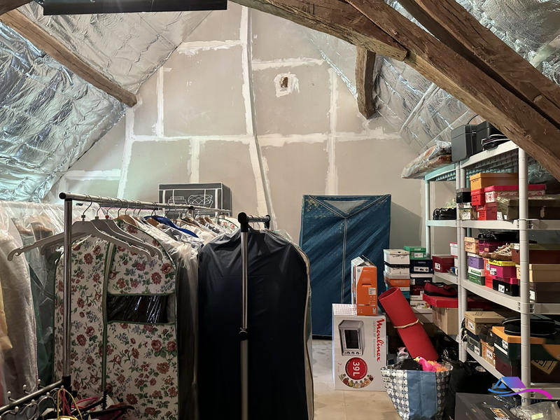 Maison - 94 m² - 5 pièces