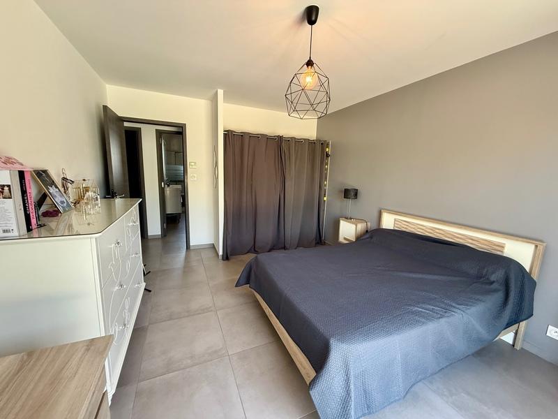 Villa - 144 m² - 6 pièces