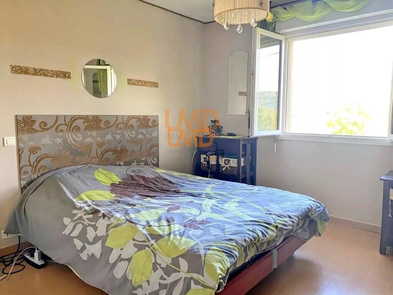 Propriété - 146 m² - 6 pièces