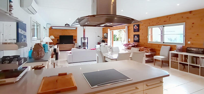 Maison - 190 m² - 5 pièces