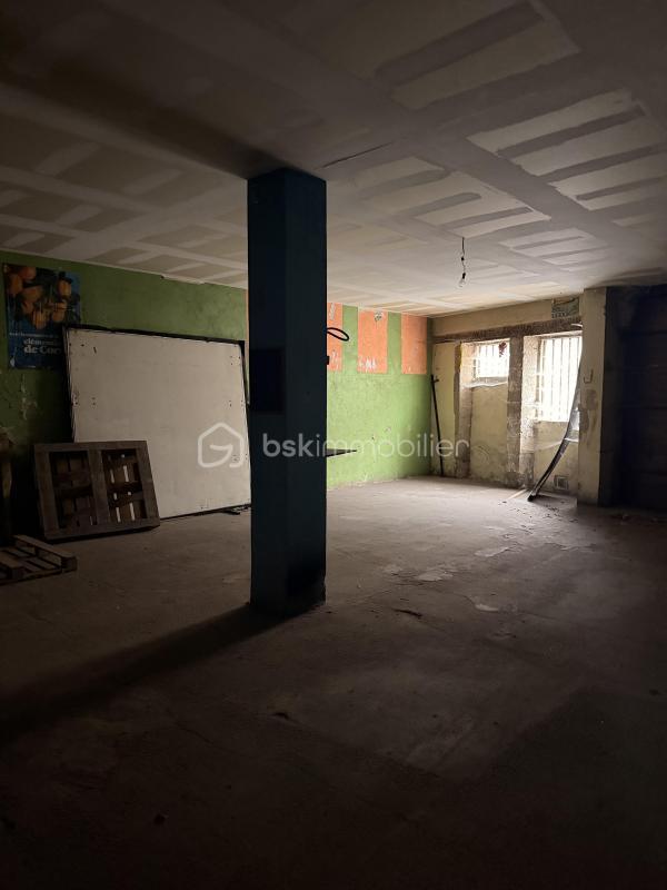 Immeuble - 150 m² - 10 pièces