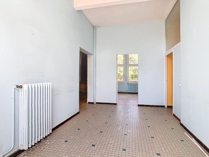 Immeuble - 272 m² - 16 pièces