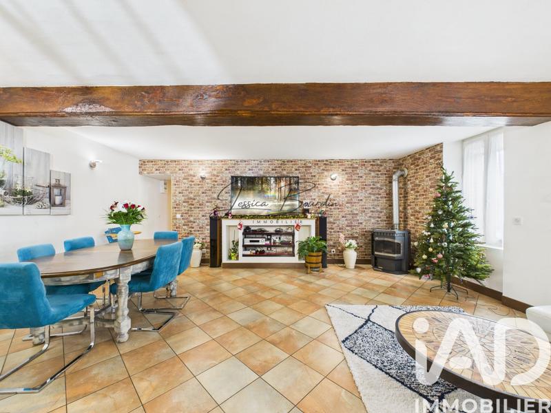 Maison - 170 m² - 5 pièces