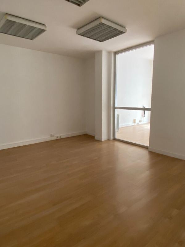 Local commercial - 130 m²