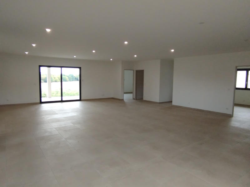 Maison - 145 m² - 4 pièces