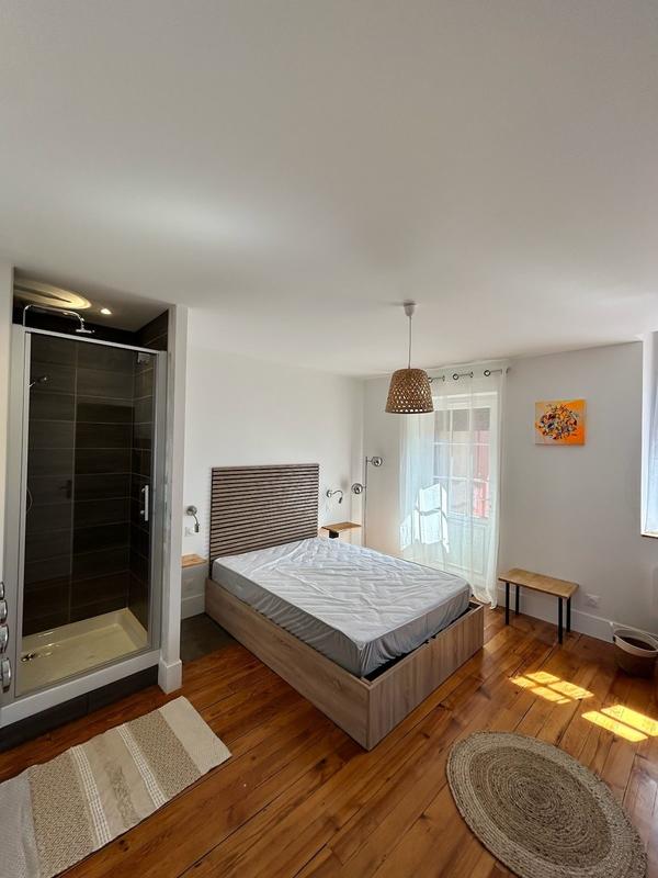 Appartement - 103 m² - 5 pièces