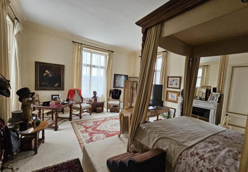 Manoir - 530 m² - 12 pièces