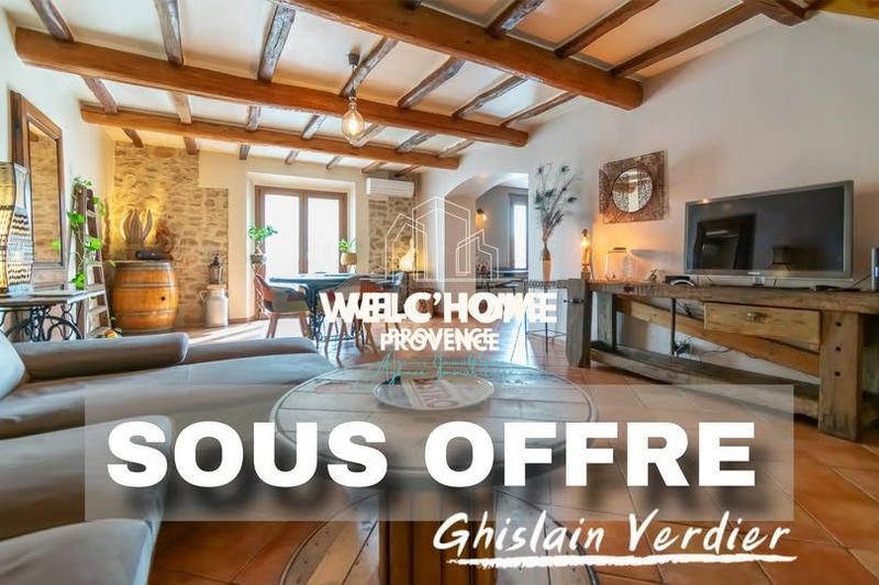 Maison - 210 m² - 8 pièces